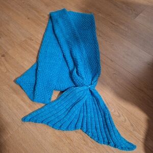 Knitted Blue Mermaid Tail Blanket